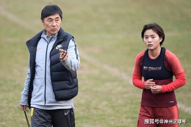 近10年夏联MVP和FMVP都有谁？有CBA外援&旧将 仅两湖人旧将夺过冠